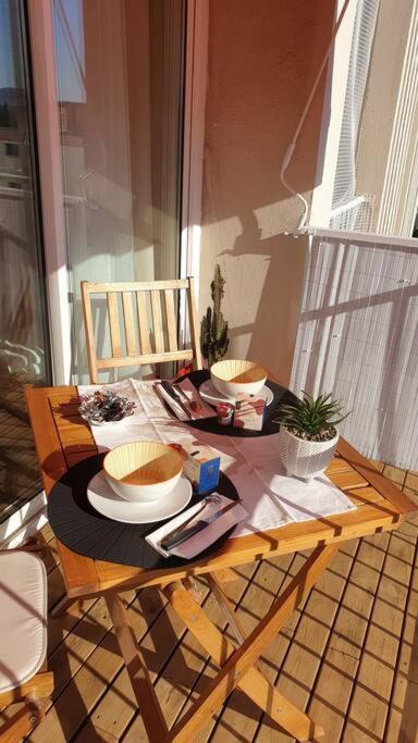 "Voyage En Mer" Splendide T3 Lumineux, Wi Fi Et Parking Gratuit Toulon Ngoại thất bức ảnh